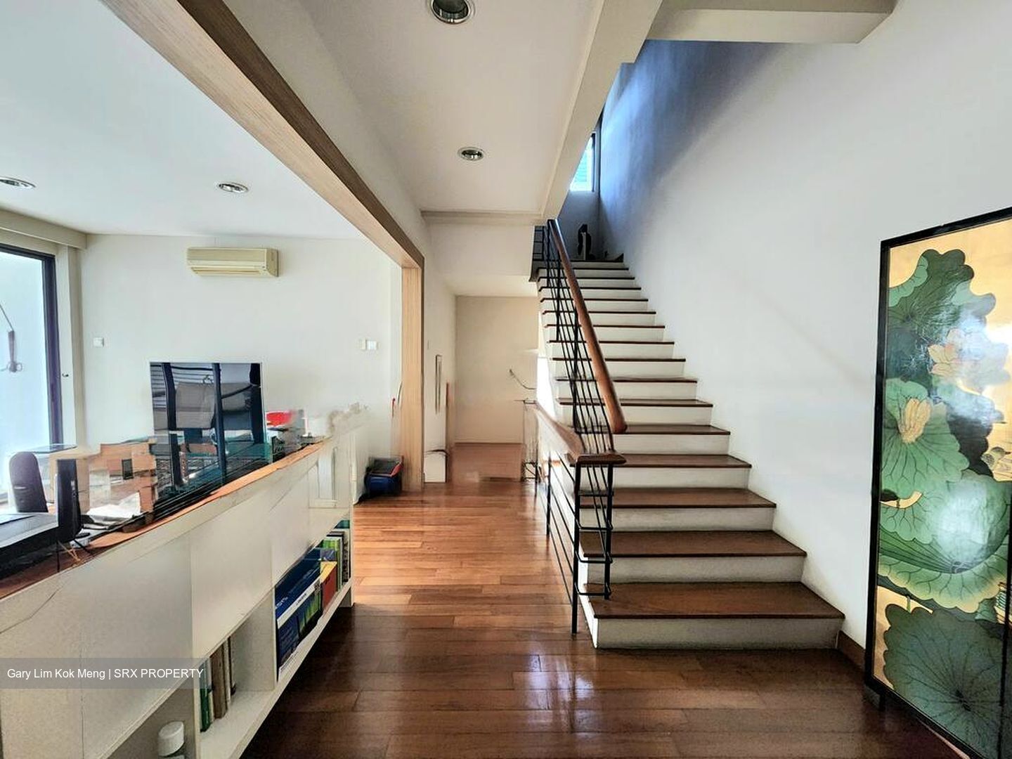 King's Road (D10), Semi-Detached #465650641